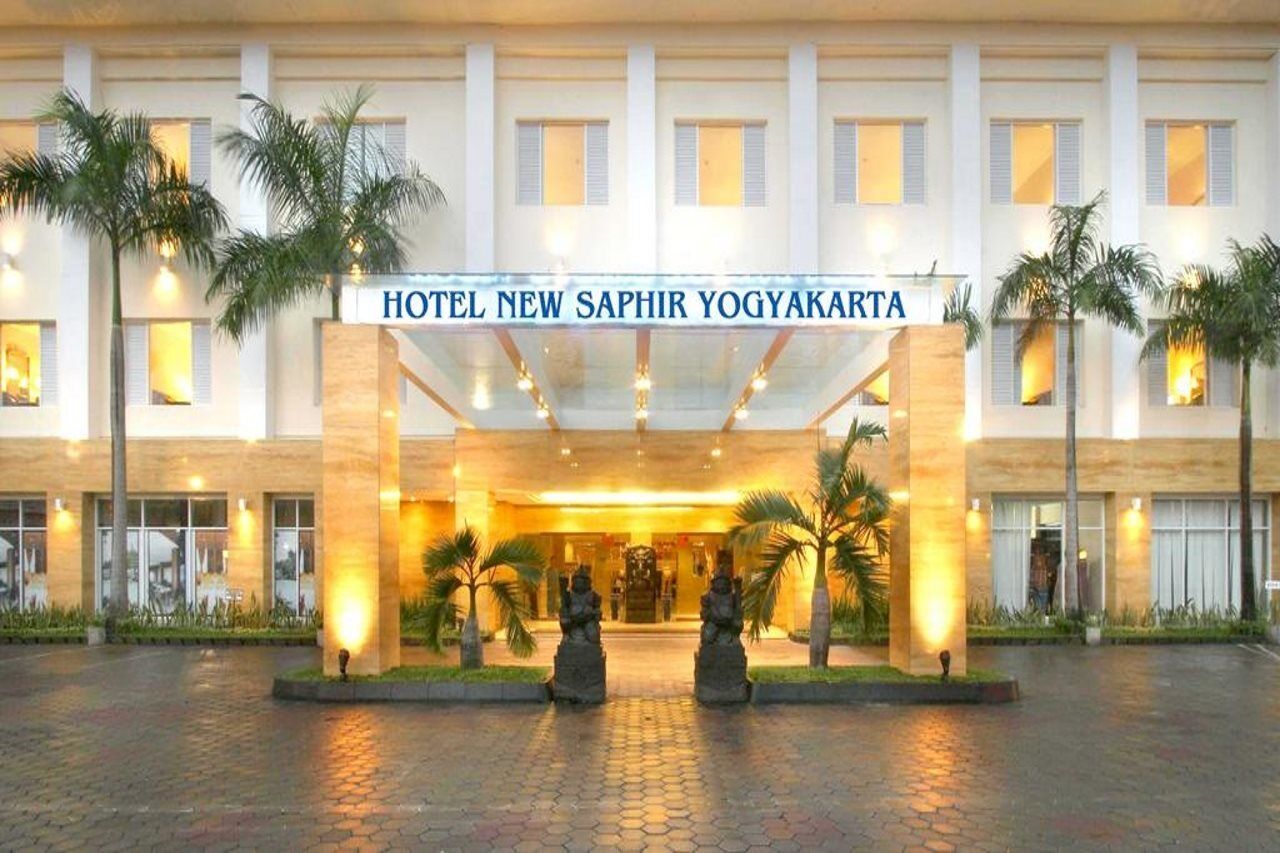 Hotel New Saphir Yogyakarta Kültér fotó